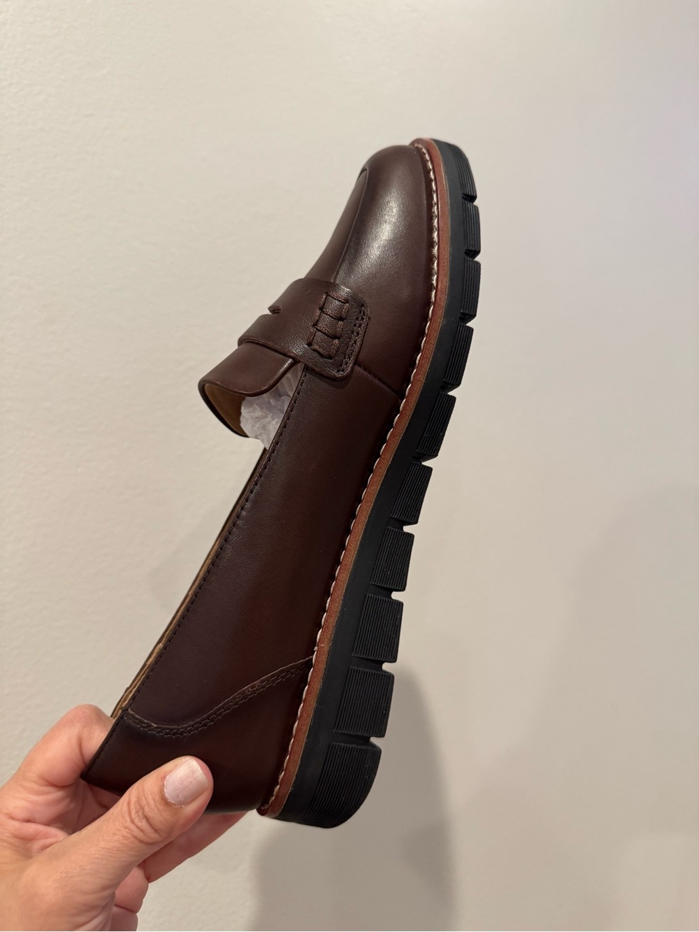 Easy Spirit Classic Women's Penny Loafer in Dark Brown. - Picture 3 of 6